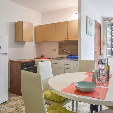 Beautiful Apartment In Capaci With House Sea View *